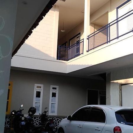 Roemah Kesambi Cirebon Bagian luar foto