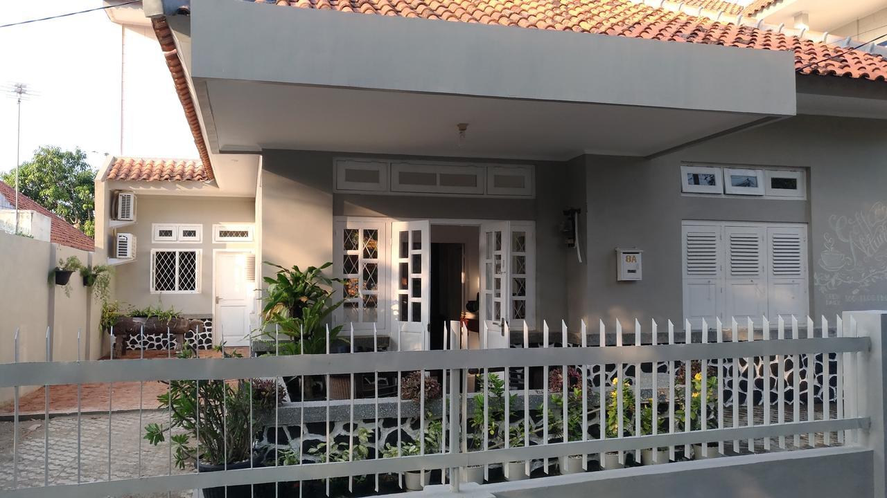 Roemah Kesambi Cirebon Bagian luar foto
